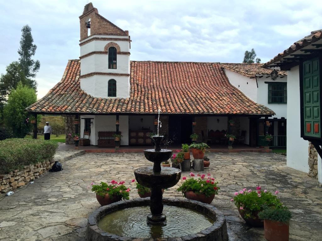 Hotel San Luis De Ucuenga Nobsa Extérieur photo